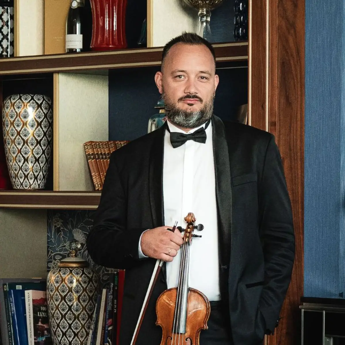 Kovács Attila - hegedű Kovács Attila - hegedű